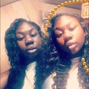 Meet your Posher, Clarissa